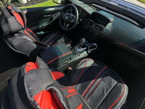 Used 2008 BMW 650i Convertible image 8