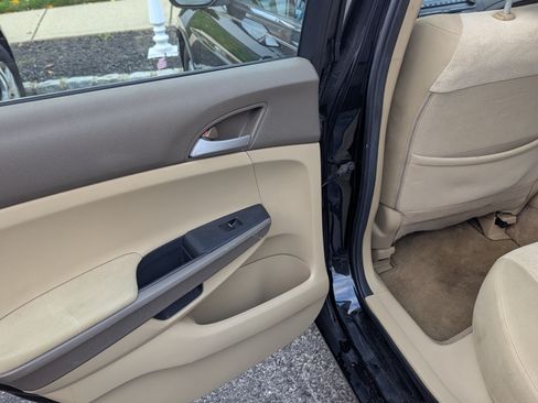 Used 2010 Honda Accord LX-P image 15