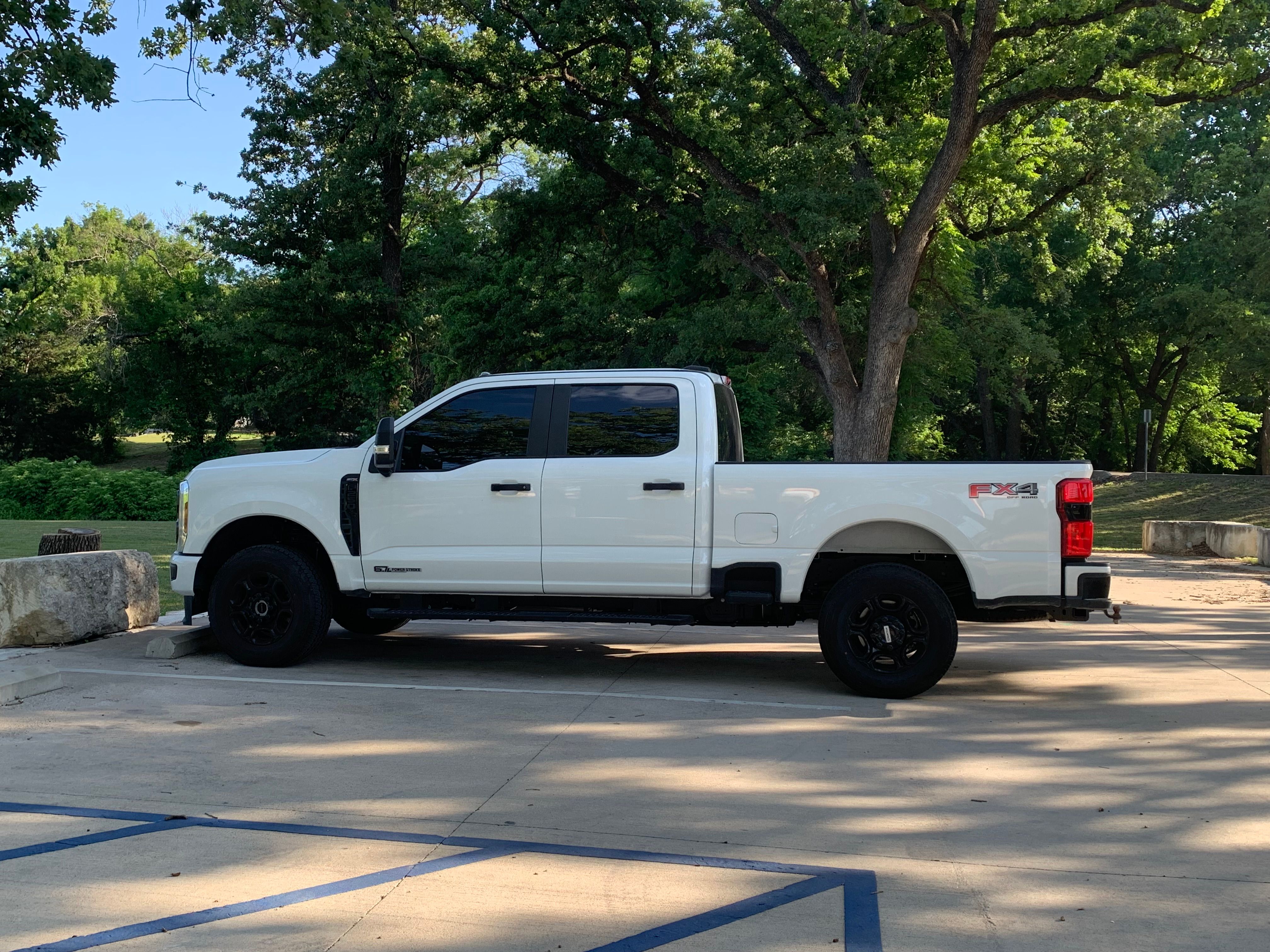 Used 2025 Ford F250 XL w/ STX Appearance Package AWD/4WD image 1