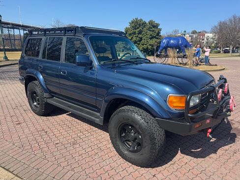 Used 1997 Toyota Land Cruiser image 10