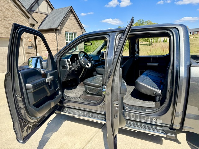 Used 2019 Ford F150 Lariat AWD/4WD image 9
