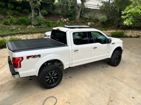 Used 2016 Ford F150 Lariat w/ Equipment Group 502A Luxury AWD/4WD image 5