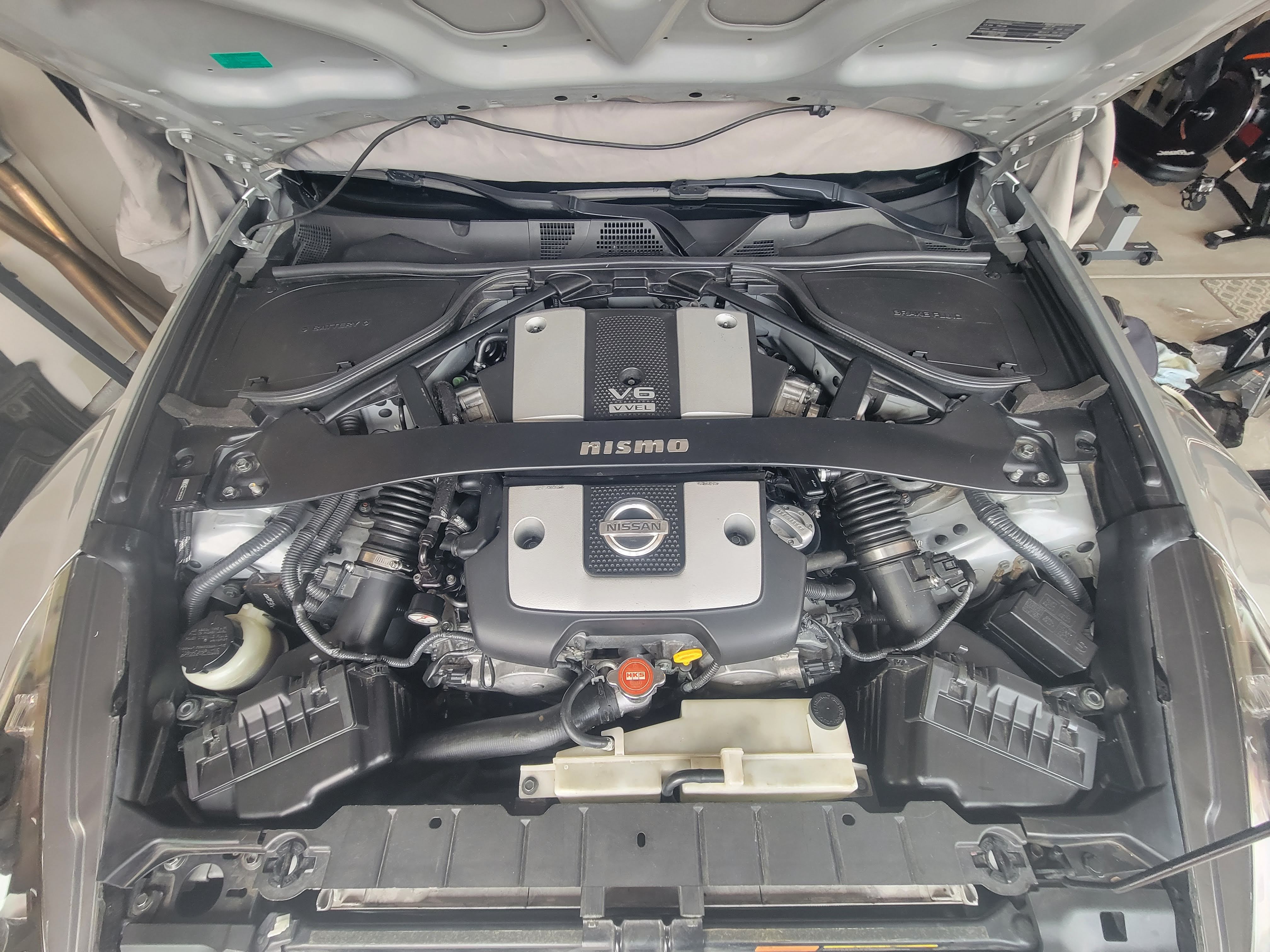 Used 2010 Nissan 370Z NISMO RWD image 9