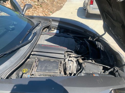 Used 2016 Chevrolet Corvette Stingray Coupe w/ Battery Protection Package image 27