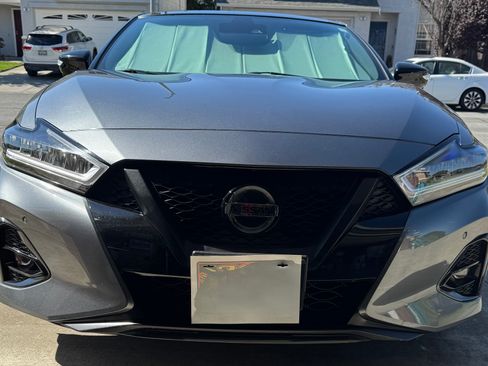 Used 2020 Nissan Maxima SR w/ Sport Mat Group image 2