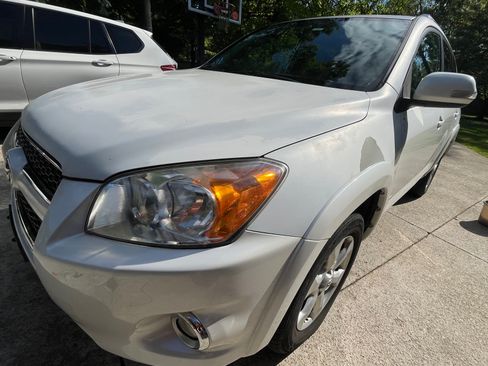 Used 2012 Toyota RAV4 Limited w/ Premium Plus Value Pkg AWD/4WD image 6