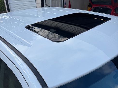 Used 2015 RAM 1500 Laramie w/ Convenience Group image 28