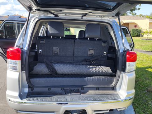 Used 2012 Toyota 4Runner Limited image 26