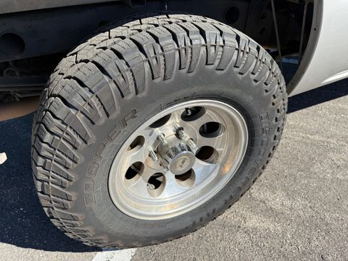 Used 2007 Chevrolet Silverado 1500 LS w/ Skid Plate Package image 8