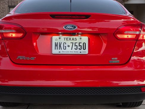 Used 2017 Ford Focus SE image 19