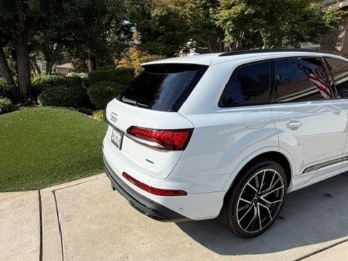 Used 2020 Audi Q7 3.0T Prestige w/ Prestige Package AWD/4WD image 8