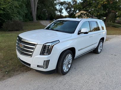 Used 2019 Cadillac Escalade Platinum
