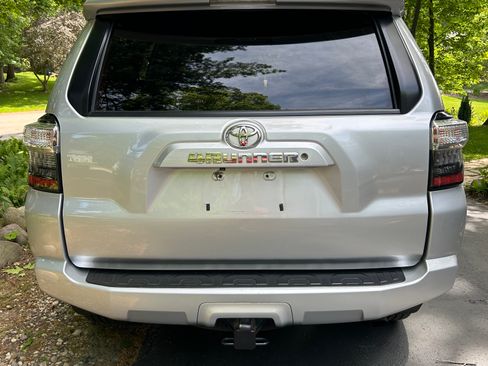 Used 2014 Toyota 4Runner SR5 Premium AWD/4WD image 4