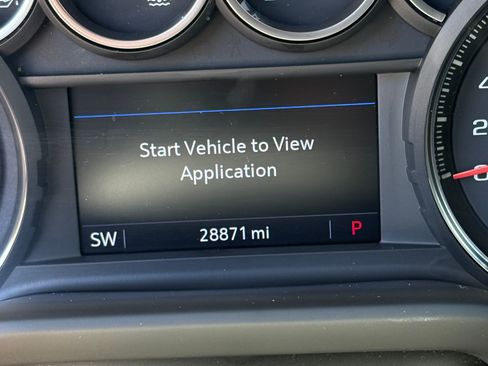 Used 2022 Chevrolet Silverado 1500 RST image 4