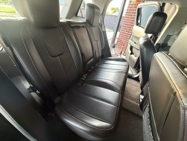 Used 2011 GMC Terrain SLT FWD image 17