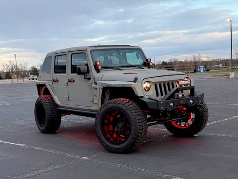 Used 2017 Jeep Wrangler Unlimited Sport w/ Quick Order Package 24S image 1