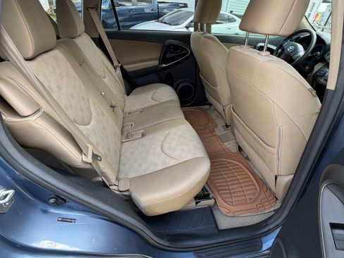 Used 2012 Toyota RAV4 FWD w/ Value Pkg image 14