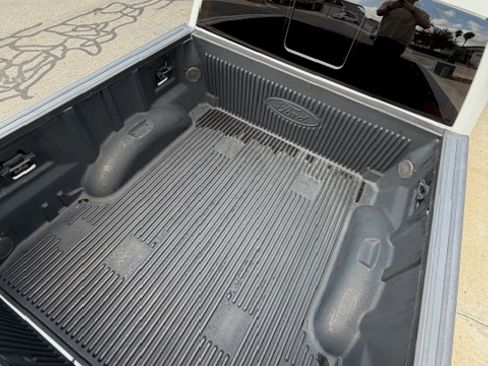 Used 2019 Ford F150 Lariat w/ Trailer Tow Package image 6