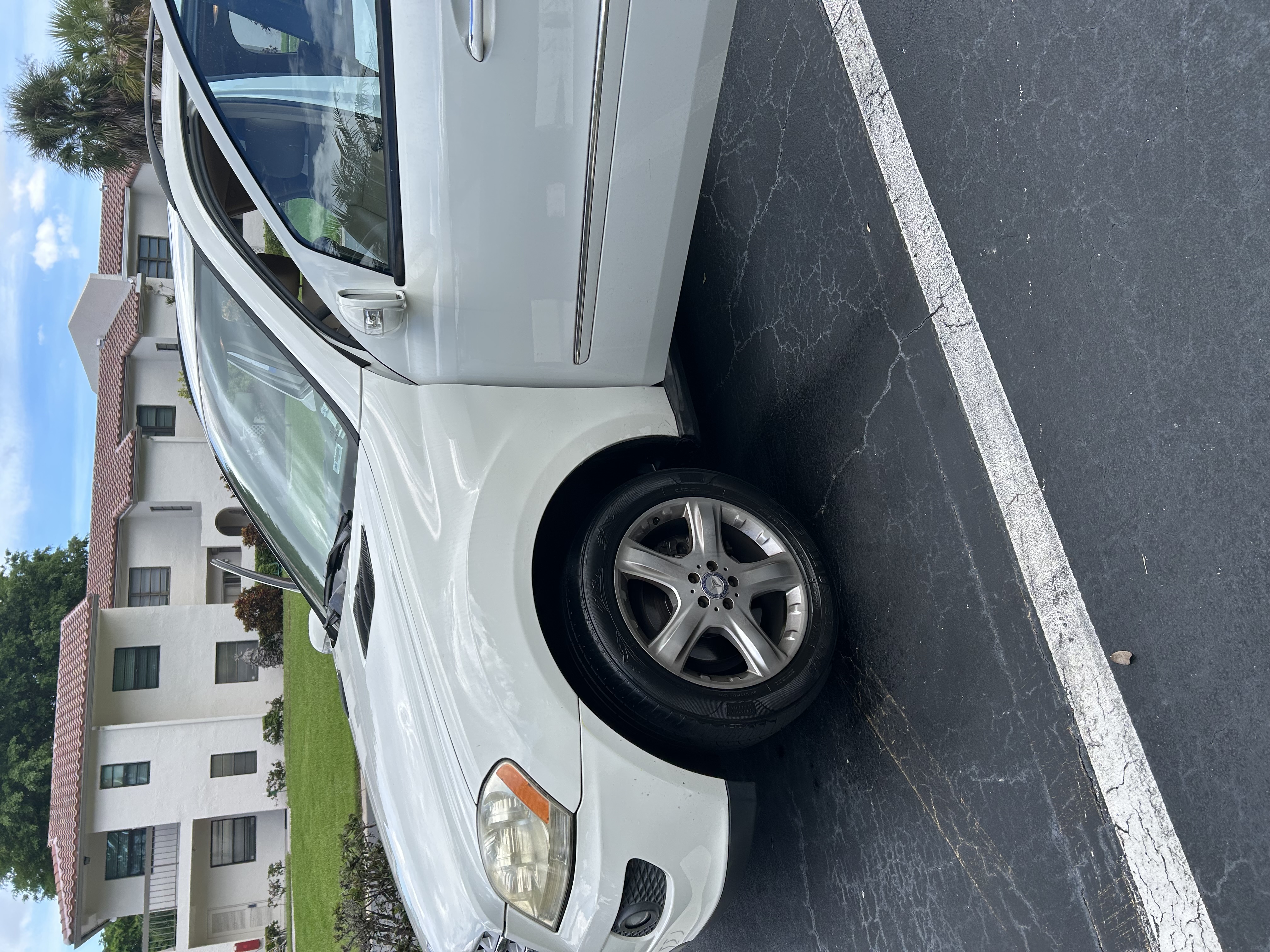 Used 2008 Mercedes-Benz ML 350 4MATIC image 4