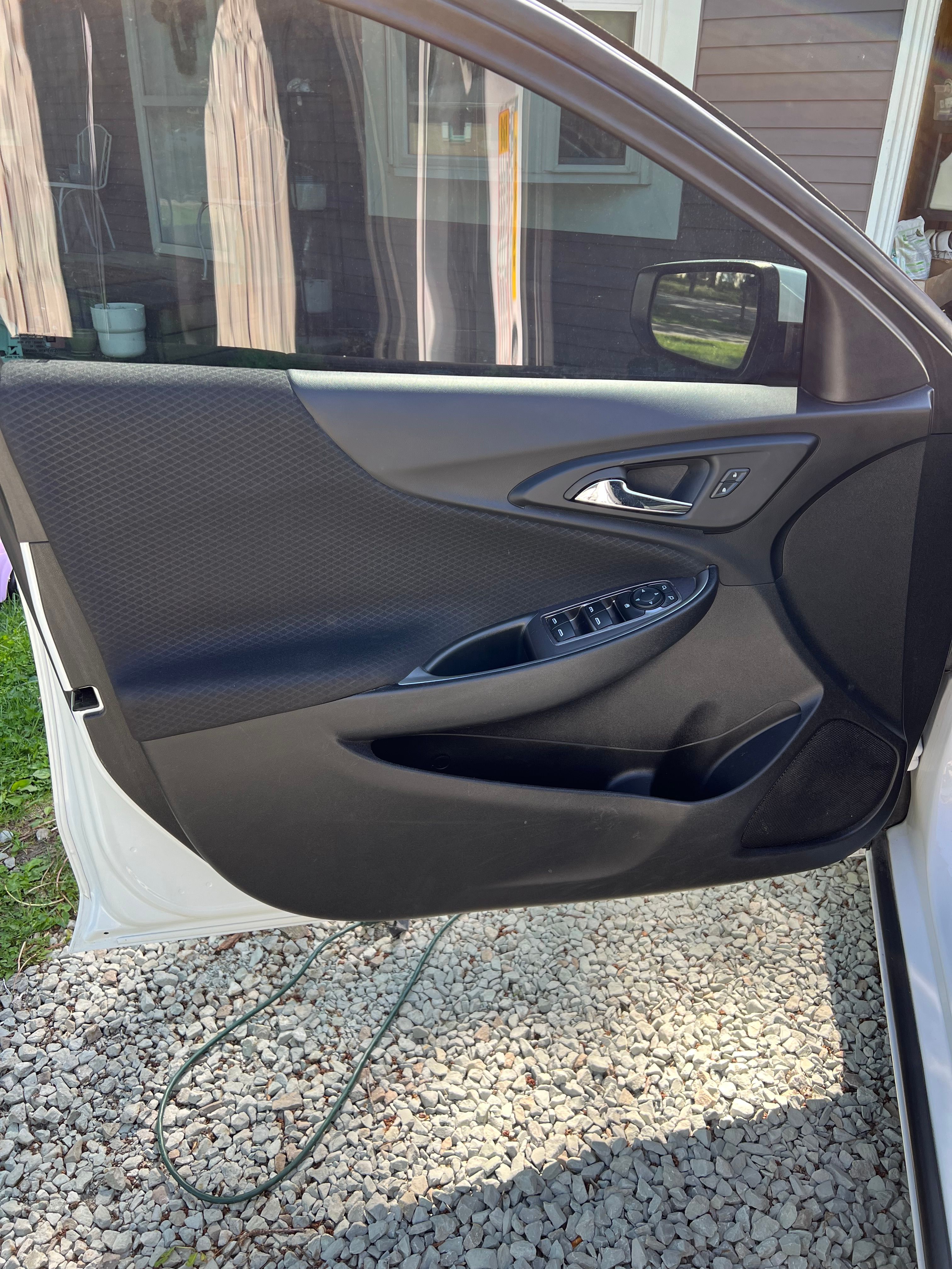 Used 2022 Chevrolet Malibu LT FWD image 9