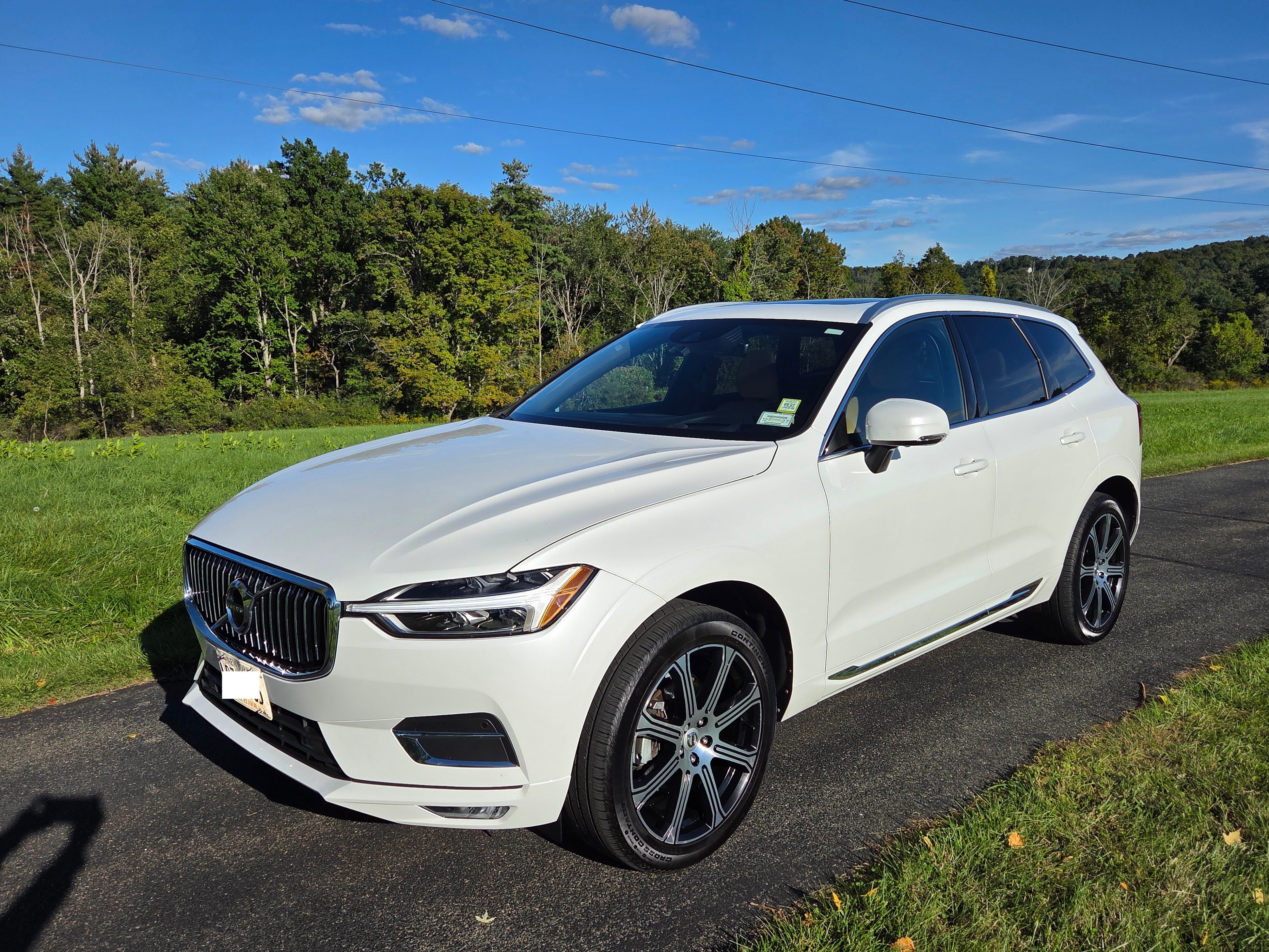 Used 2021 Volvo XC60 T5 Inscription w/ Protection Package AWD/4WD image 4