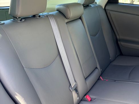 Used 2010 Toyota Prius Four w/ Solar Roof Pkg FWD image 5