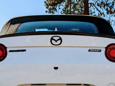 Used 2021 MAZDA MX-5 Miata Club w/ Brembo/BBS Recaro Package image 5