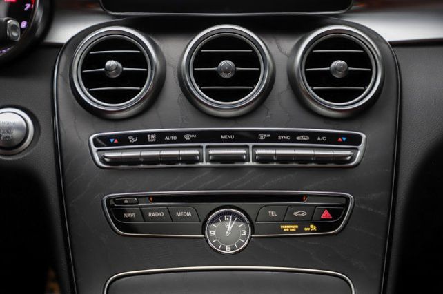 Used 2017 Mercedes-Benz C 300 Sedan image 16