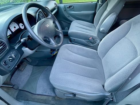 Used 2007 Dodge Grand Caravan SE w/ Popular Equipment Group I FWD image 9