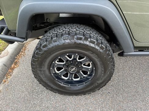 Used 2015 Jeep Wrangler Unlimited Sport w/ Quick Order Package 24S image 13