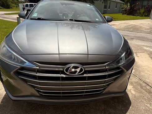 Used 2019 Hyundai Elantra Value Edition FWD image 7