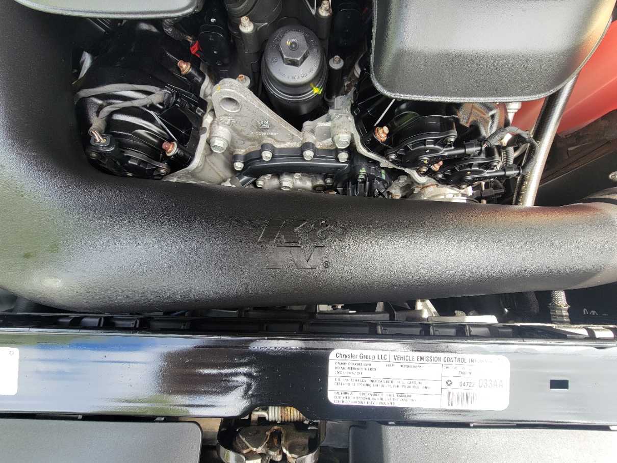 Used 2013 Dodge Challenger SXT RWD image 25