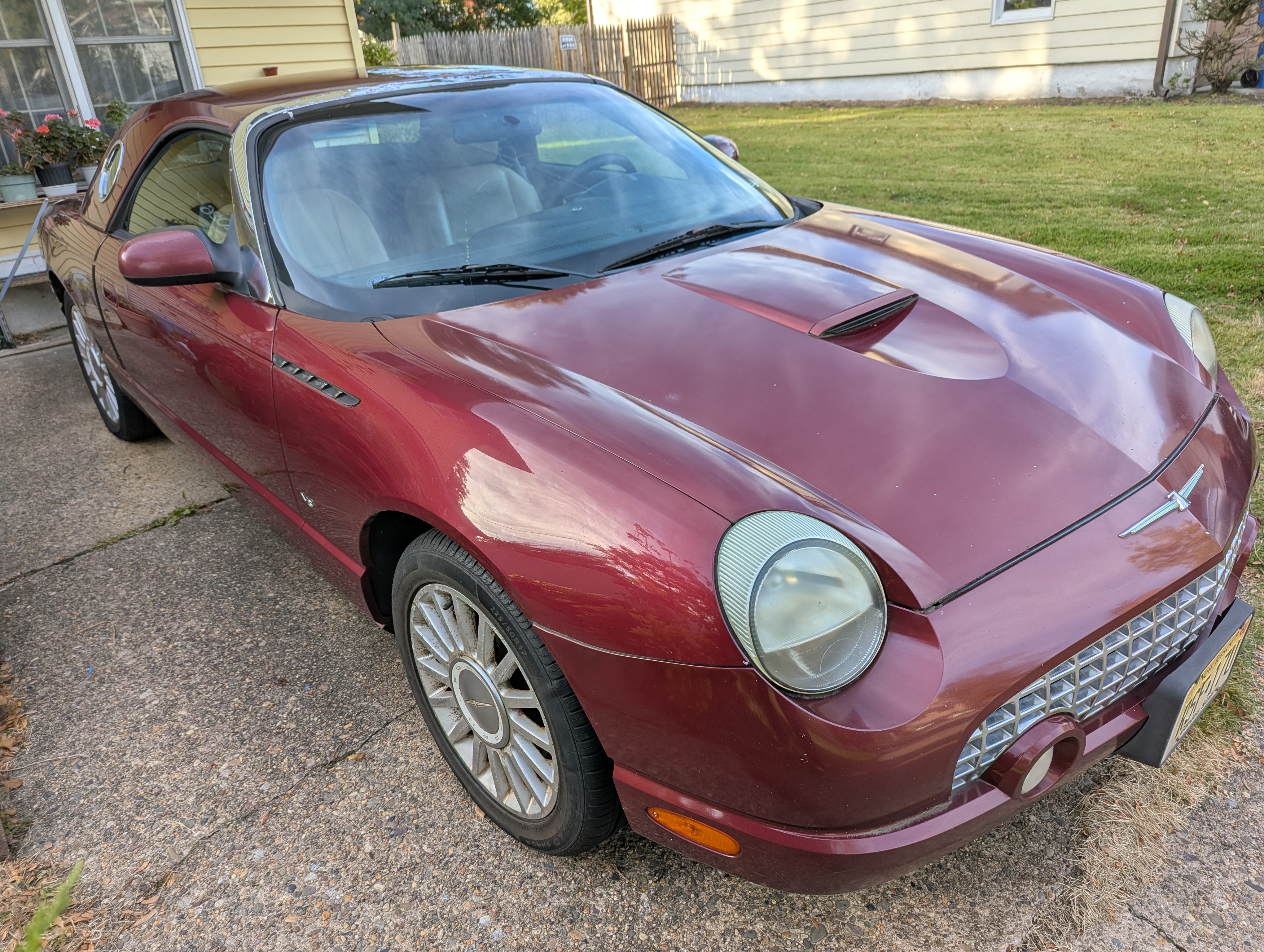 Used 2004 Ford Thunderbird RWD image 1