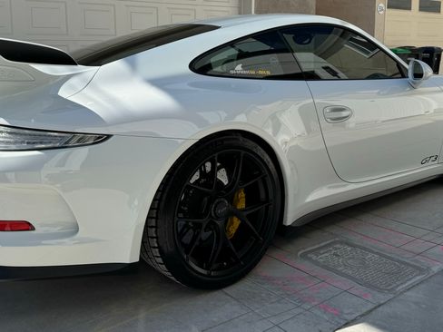 Used 2016 Porsche 911 GT3 image 2