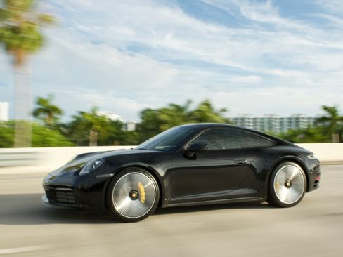 Used 2020 Porsche 911 Carrera image 13