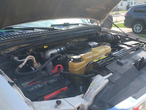 Used 2000 Ford F250 2WD SuperCab Super Duty image 11