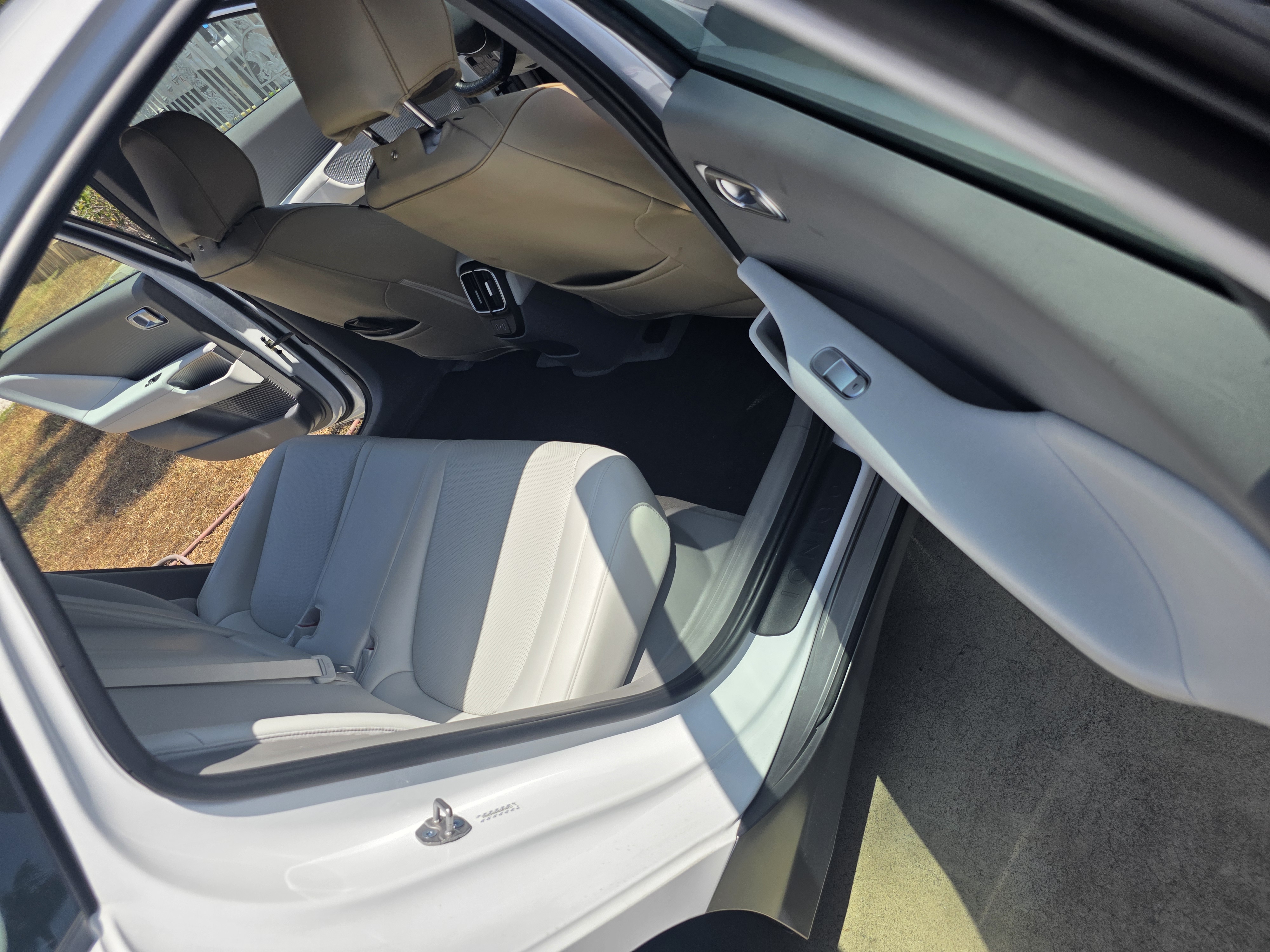 Used 2024 Hyundai Ioniq 6 SEL RWD image 6
