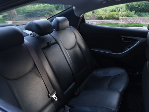 Used 2014 Hyundai Elantra Sport FWD image 10