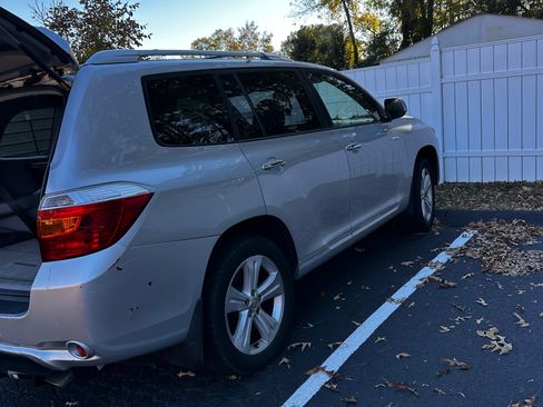 Used 2008 Toyota Highlander Limited image 10