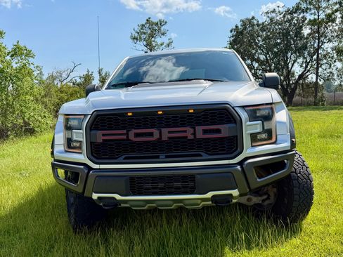 Used 2017 Ford F150 Raptor AWD/4WD image 4