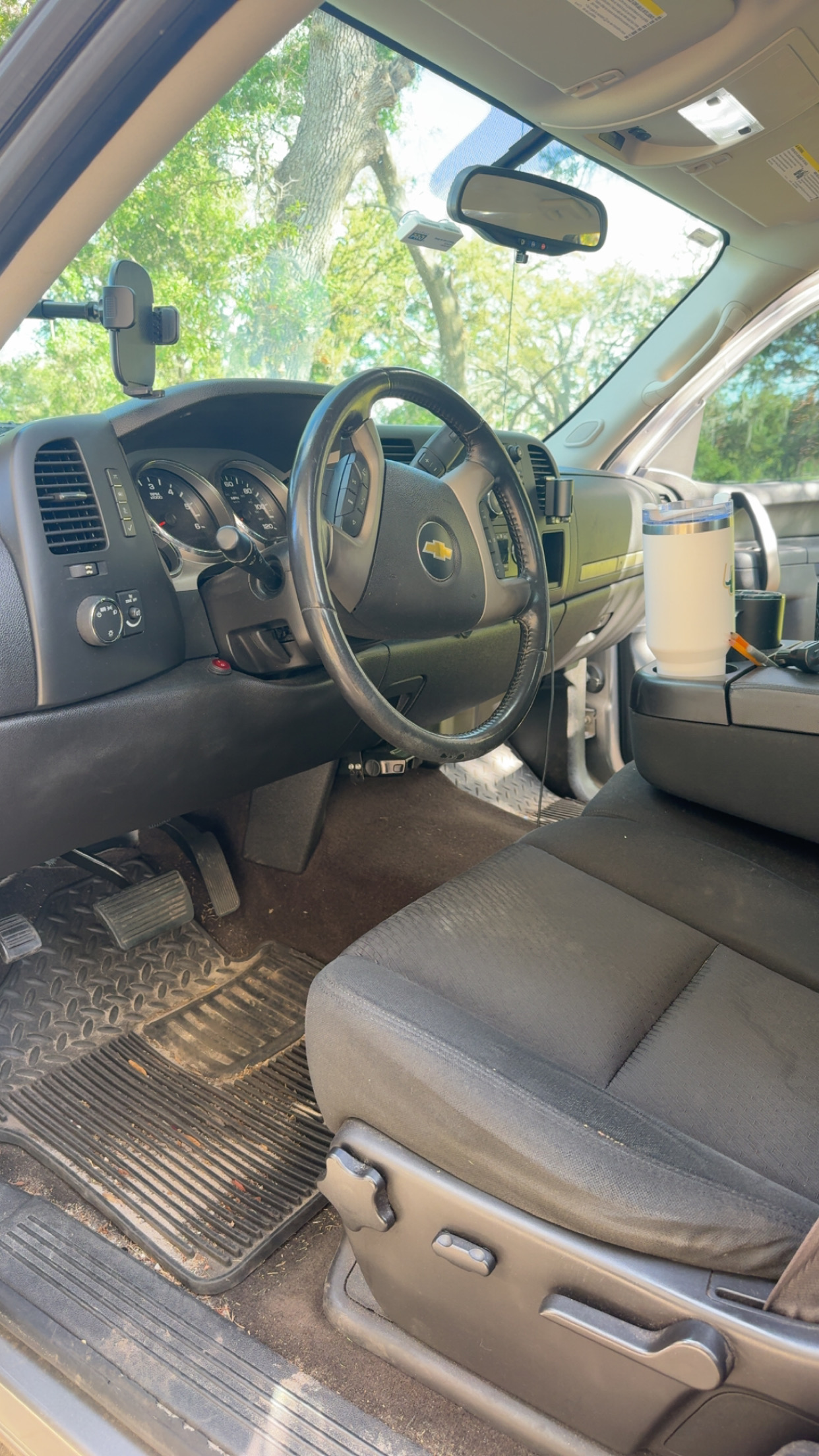 Used 2013 Chevrolet Silverado 1500 LT w/ All-Star Edition AWD/4WD image 6