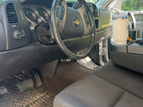 Used 2013 Chevrolet Silverado 1500 LT w/ All-Star Edition AWD/4WD image 6