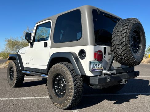 Used 2003 Jeep Wrangler Rubicon AWD/4WD image 9