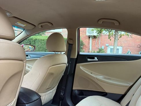 Used 2011 Hyundai Sonata GLS FWD image 8