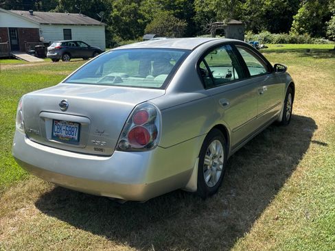Used 2006 Nissan Altima 2.5 S w/ (P01) Special Edition Pkg image 12