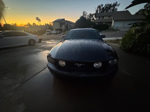 Used 2008 Ford Mustang GT RWD image 4