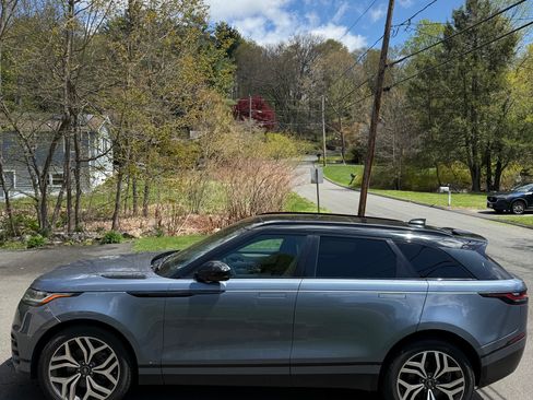 Used 2018 Land Rover Range Rover Velar AWD/4WD image 6