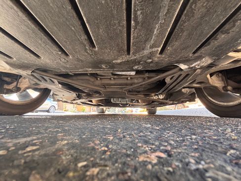 Used 2003 Ford Thunderbird image 23