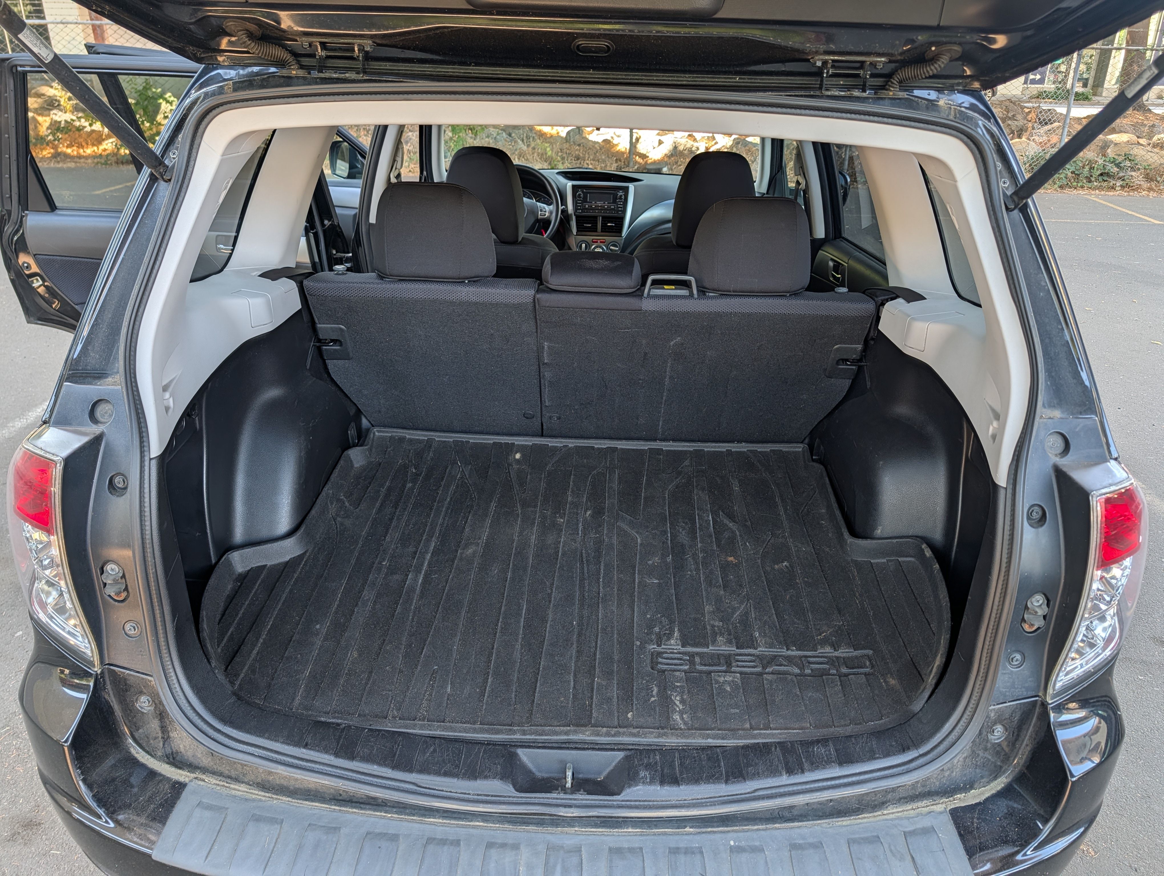 Used 2012 Subaru Forester 2.5X Premium AWD/4WD image 23