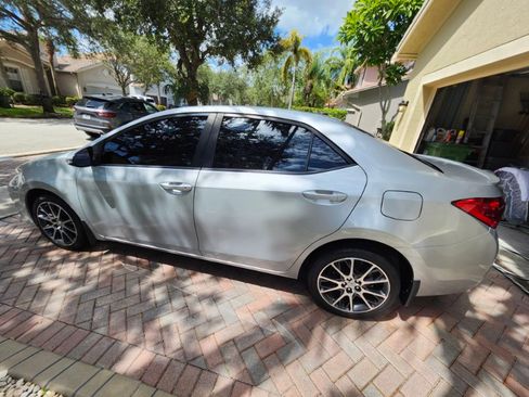 Used 2017 Toyota Corolla SE 50th Anniversary FWD image 4